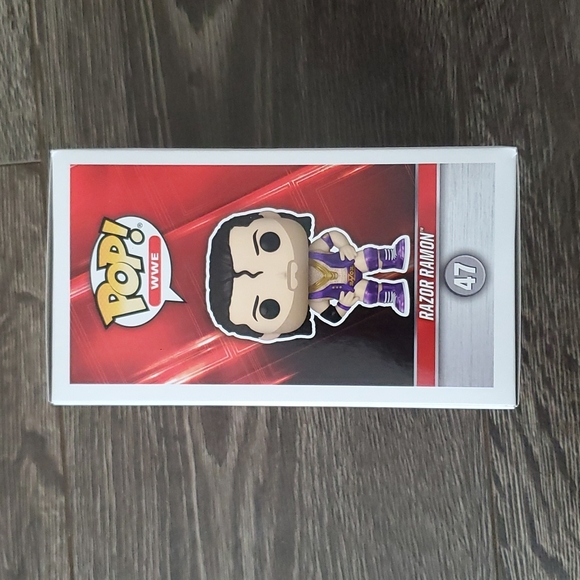 WWE Razor Ramon Purple Metallic Outfit Funko Pop #47 - Picture 3 of 5